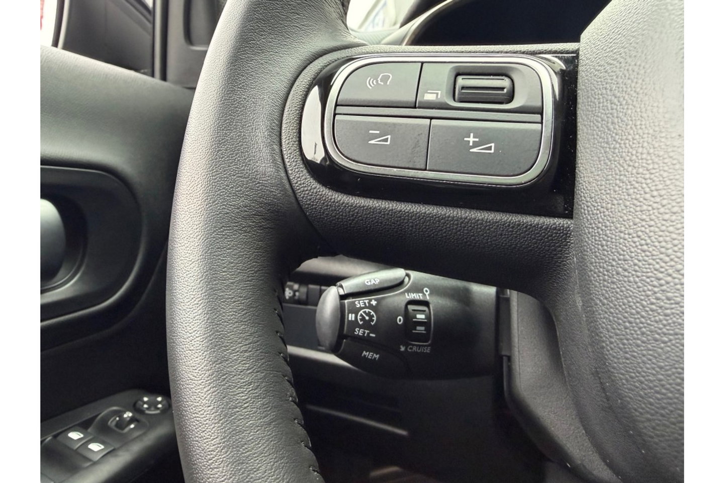 Citroën C5 Aircross 1.6 PHEV 225 MAX AUTOMAAT PANORAMA NAVI PDC-CAMERA.