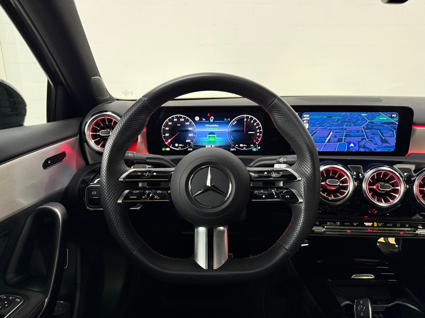 Mercedes-Benz A-Klasse 250e AMG Line, Full options, Pano, Nightpack, NL auto