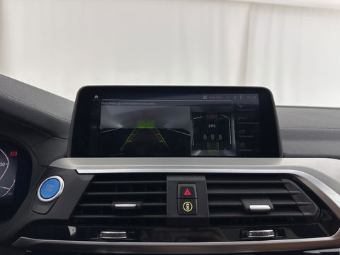 BMW iX3 High Executive 80 kWh [ 3-Fase-11kW ] {SOH-96%} (INCL-BTW) Aut. *PANO | LEATHER | HARMAN/KARDON | FULL-LED | BLINDSPOT | MEMORY-PACK | DIGI-COCKPIT | HEATED-SPORTSEATS | KEYLESS | TOPVIEW | DAB+ | NAVI-FULLMAP | HEAD-UP | PRIVACY-GLASS |