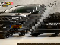 Jeep Compass - 4xe 240 Plug-in Hybrid Electric Trailhawk 240Pk automaat (VIRTUAL COCKPIT, APPLE CARPLAY, GROOT NAVI, CAMERA, LEDER, SPORTSTOELEN, TREKHAAK, ADAPTIVE CRUISE, KEYLESS, NIEUWSTAAT)