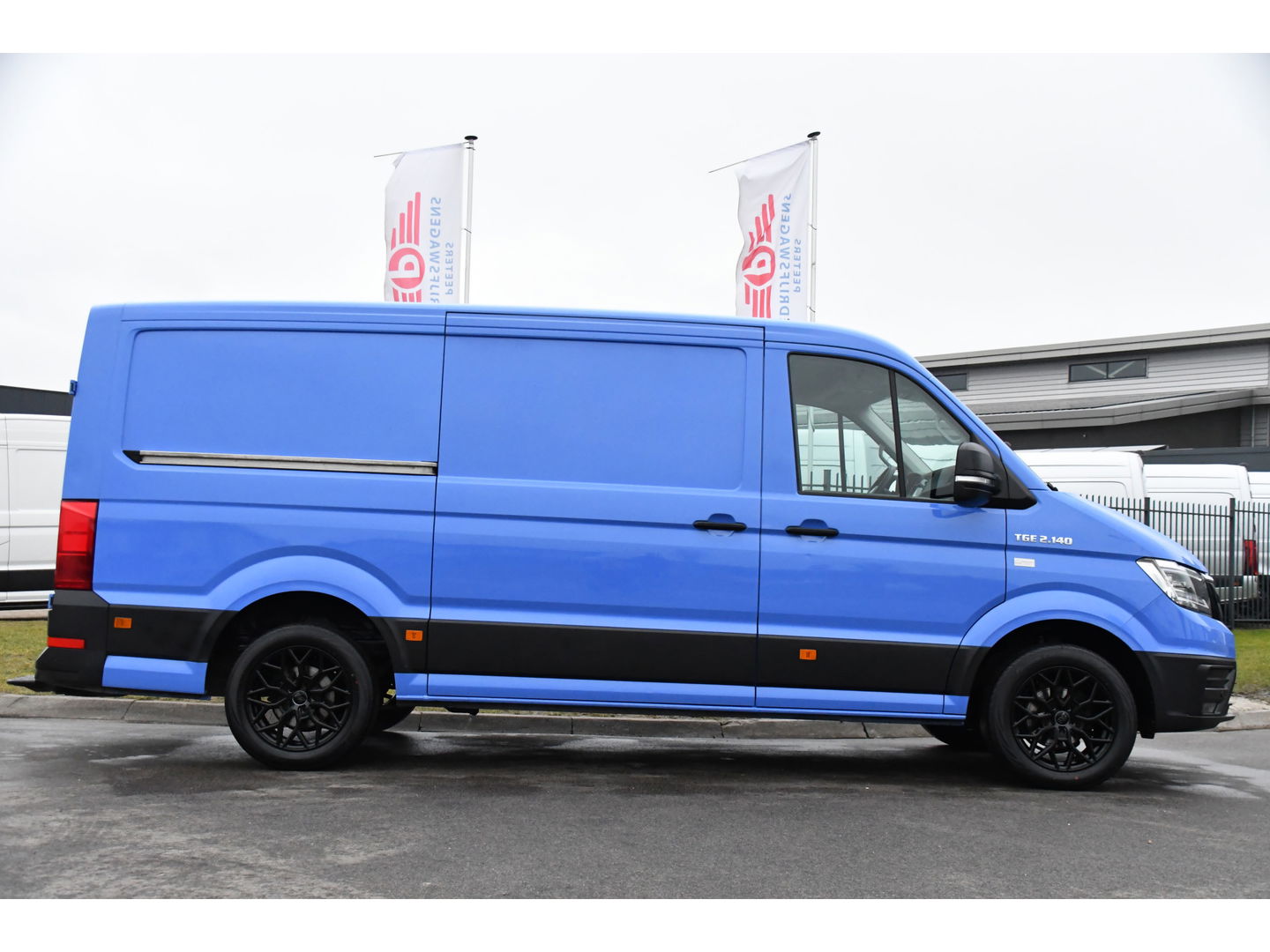 MAN TGE 2.0 L3H2 PB Edition Adaptieve Cruise, Camera, Carplay, LED, 2 x Schuifdeur, Trekhaak, multimedia, 140pk, Automaat, Uniek!