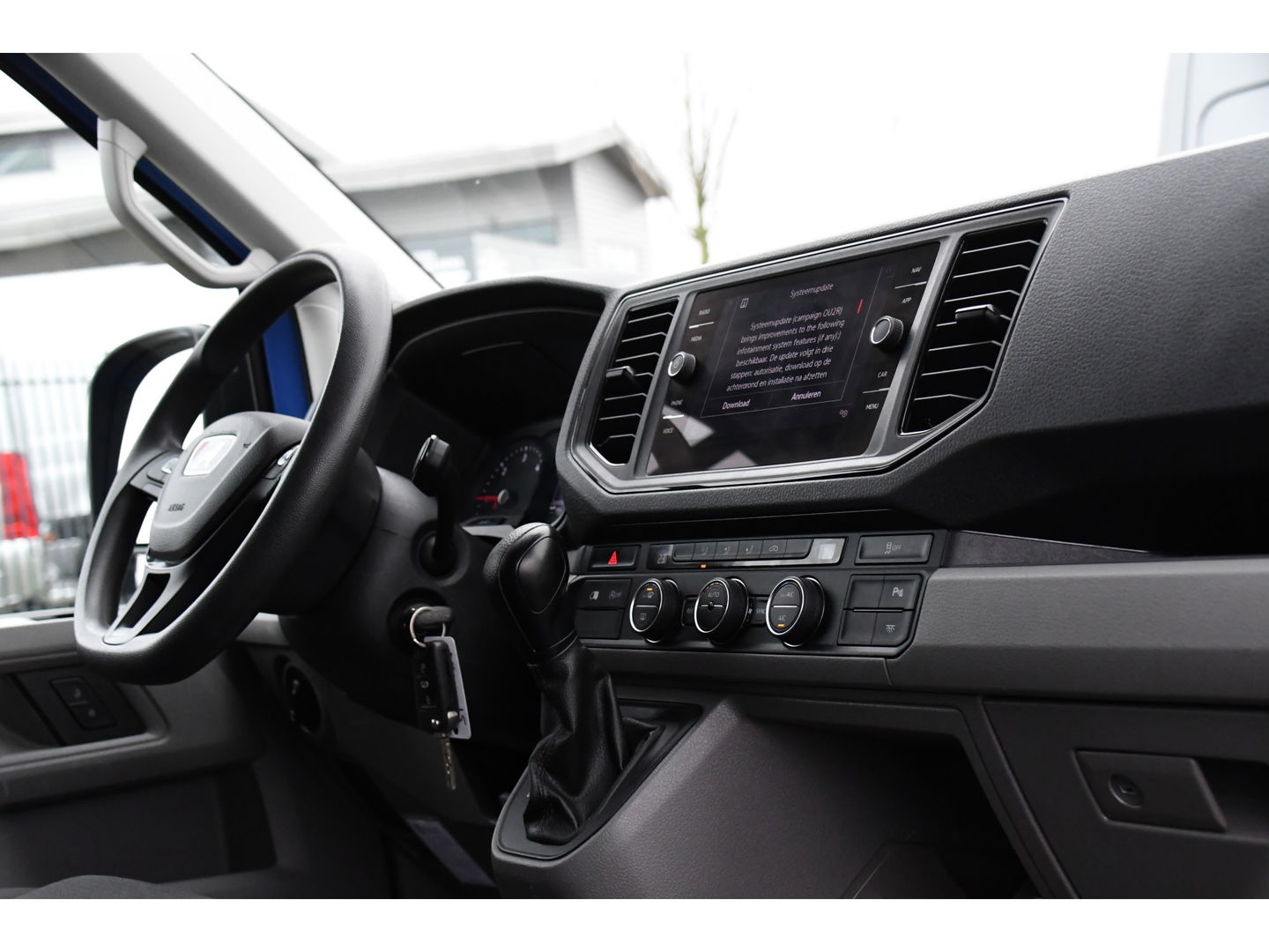 MAN TGE 2.0 L3H2 PB Edition Adaptieve Cruise, Camera, Carplay, LED, 2 x Schuifdeur, Trekhaak, multimedia, 140pk, Automaat, Uniek!