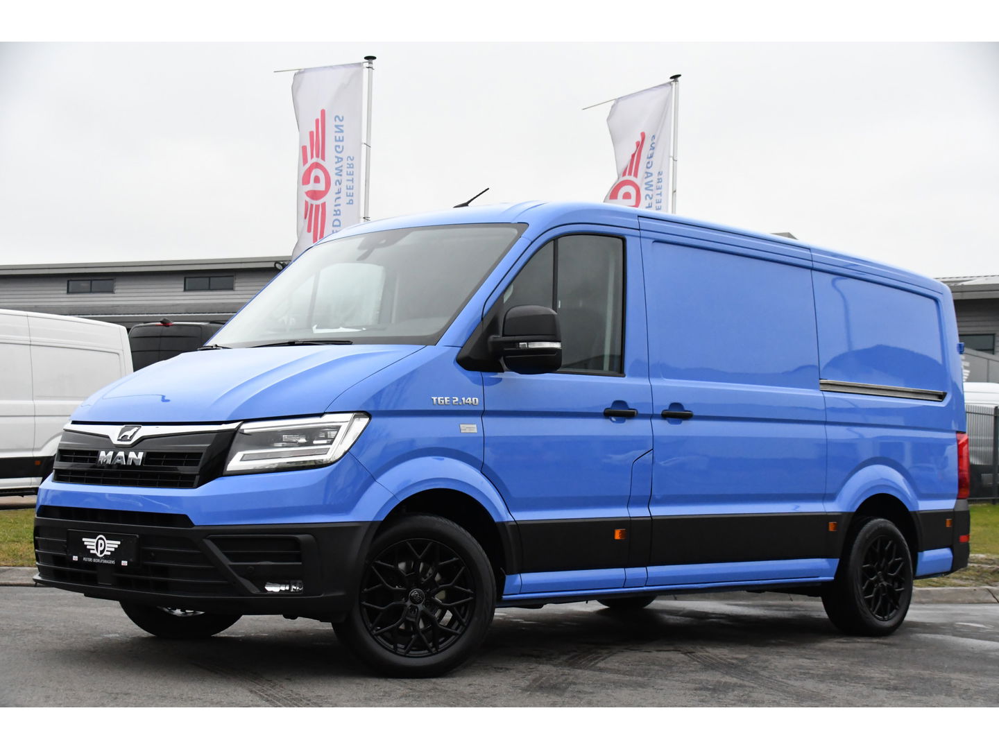 MAN TGE 2.0 L3H2 PB Edition Adaptieve Cruise, Camera, Carplay, LED, 2 x Schuifdeur, Trekhaak, multimedia, 140pk, Automaat, Uniek!