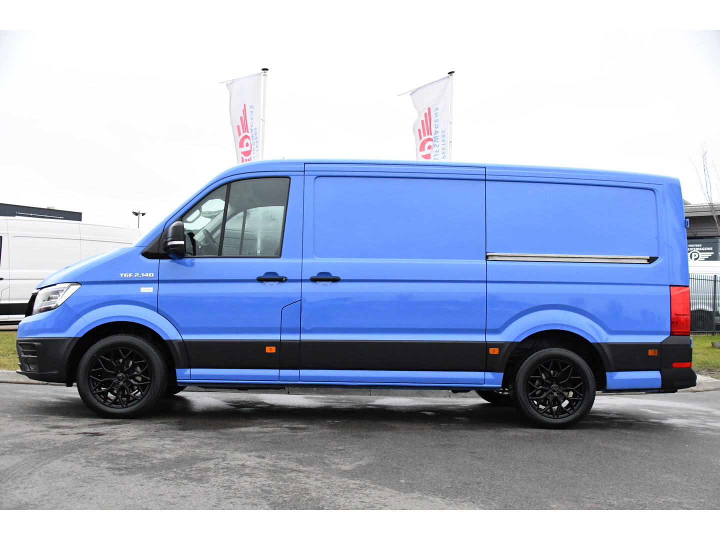 MAN TGE 2.0 L3H2 PB Edition Adaptieve Cruise, Camera, Carplay, LED, 2 x Schuifdeur, Trekhaak, multimedia, 140pk, Automaat, Uniek!