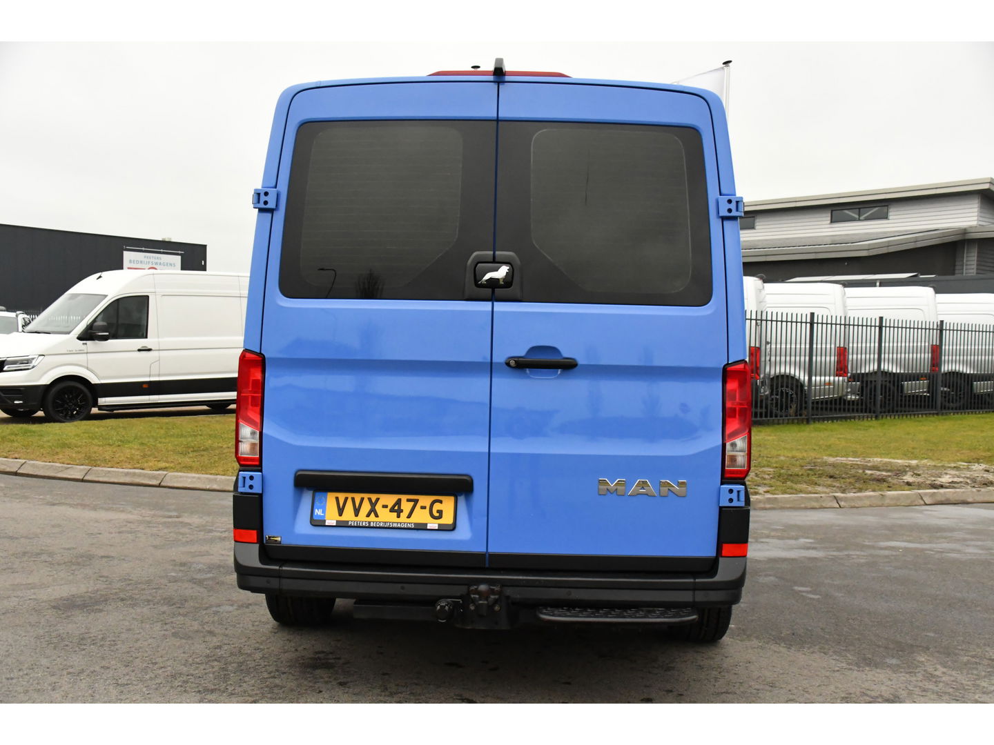 MAN TGE 2.0 L3H2 PB Edition Adaptieve Cruise, Camera, Carplay, LED, 2 x Schuifdeur, Trekhaak, multimedia, 140pk, Automaat, Uniek!