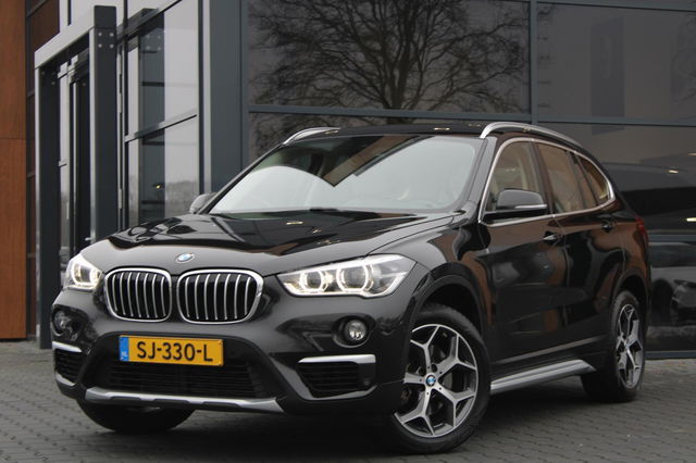 BMW X1 - sDrive20i High Executive | Zeer netjes | Trekhaak | Leder