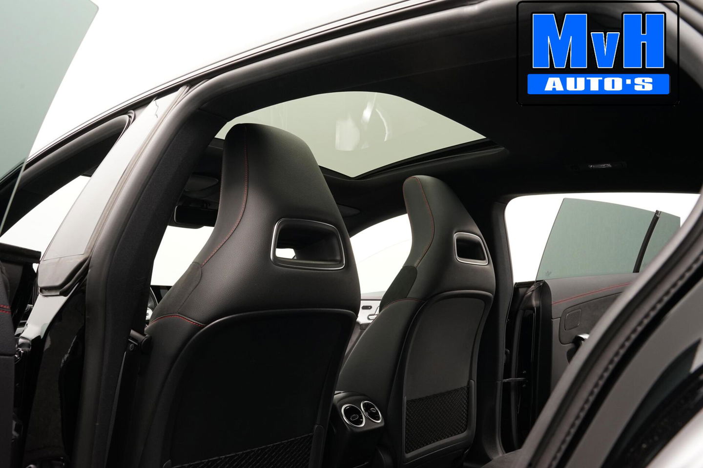 Mercedes-Benz CLA Shooting Brake 200 Business Solution AMG