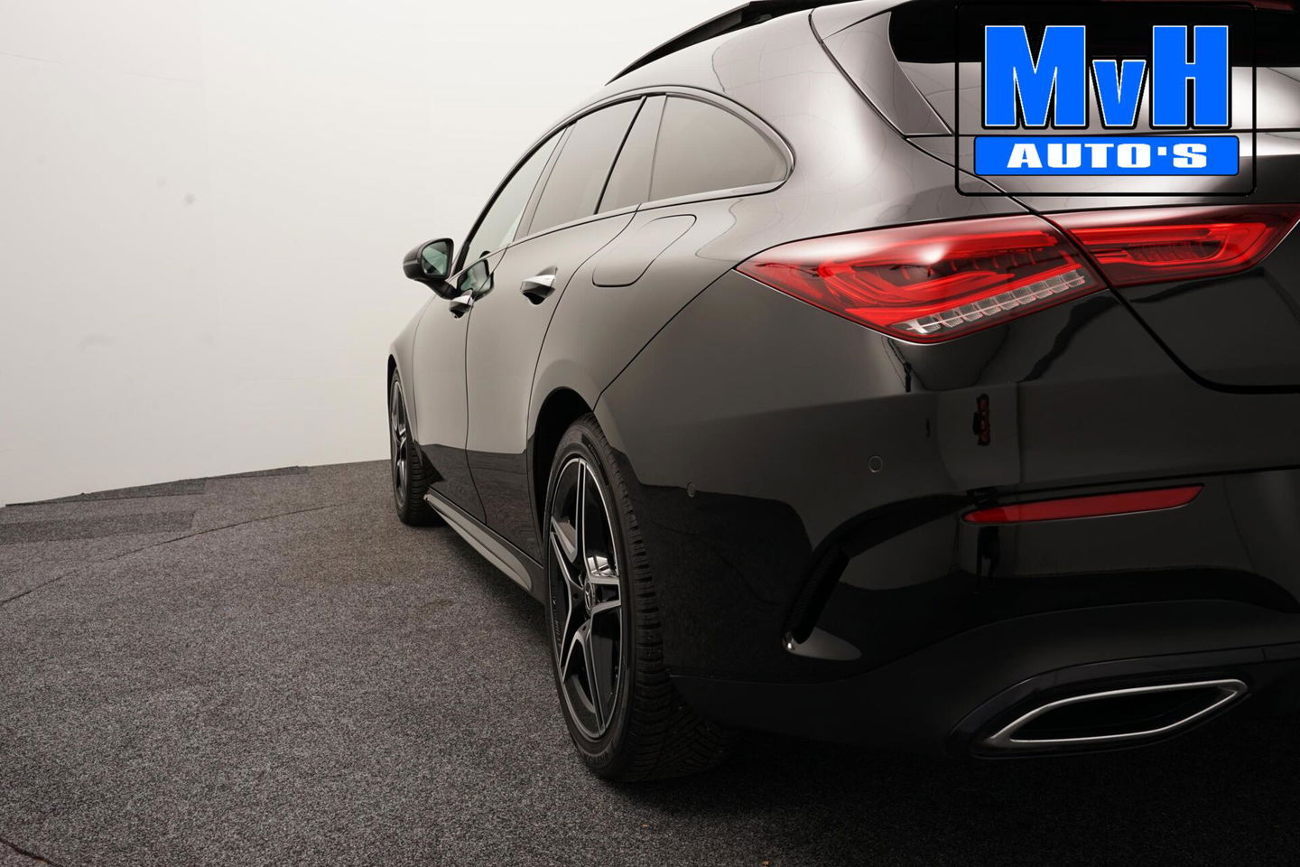 Mercedes-Benz CLA Shooting Brake 200 Business Solution AMG