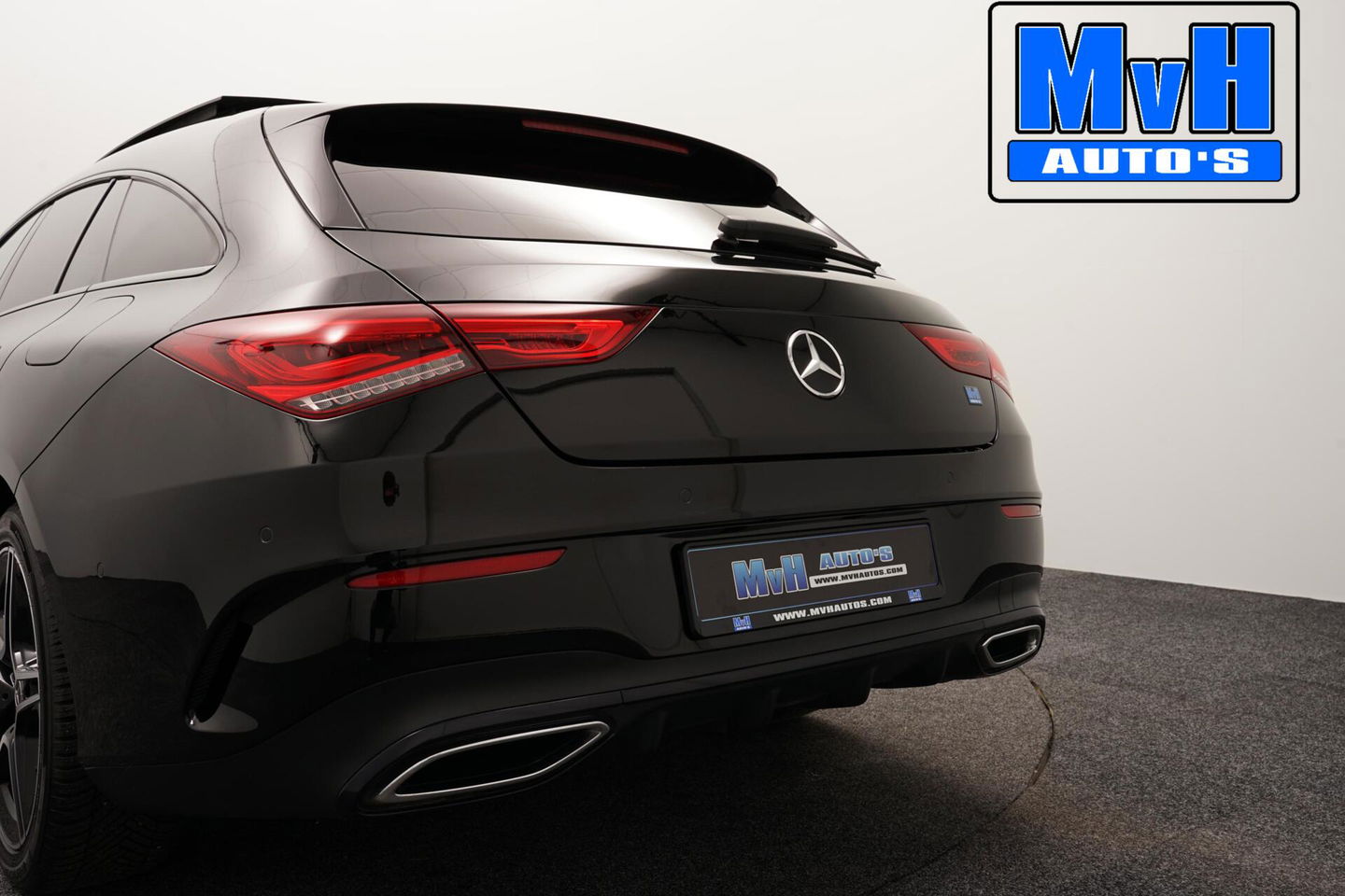 Mercedes-Benz CLA Shooting Brake 200 Business Solution AMG