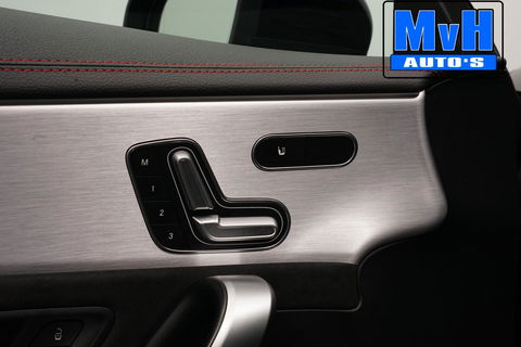 Mercedes-Benz CLA Shooting Brake 200 Business Solution AMG