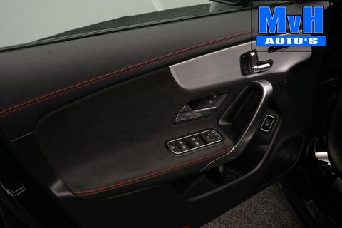 Mercedes-Benz CLA Shooting Brake 200 Business Solution AMG