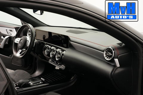 Mercedes-Benz CLA Shooting Brake 200 Business Solution AMG