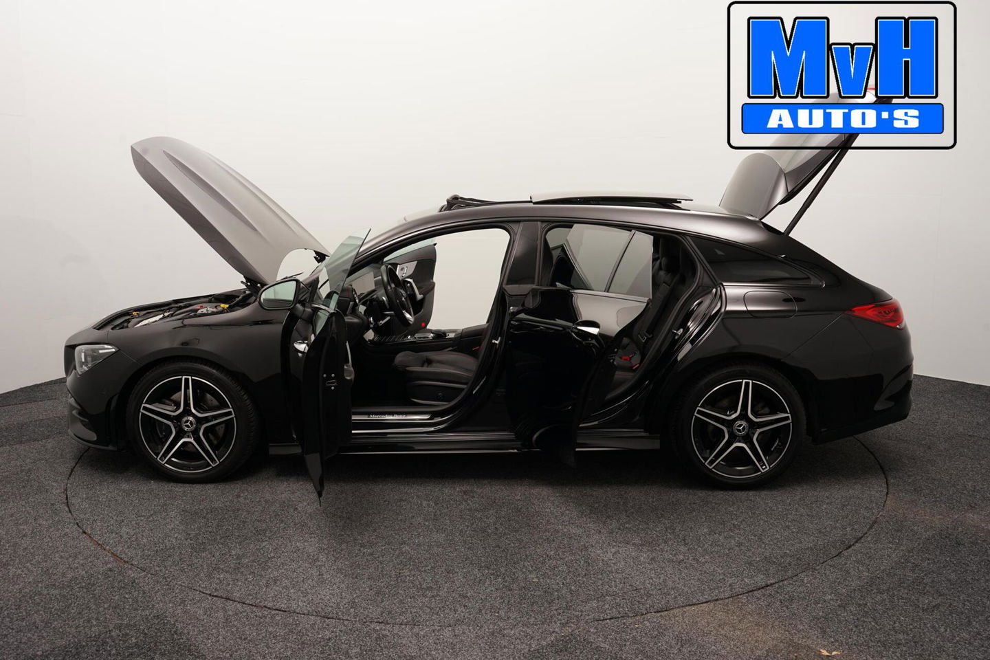 Mercedes-Benz CLA Shooting Brake 200 Business Solution AMG