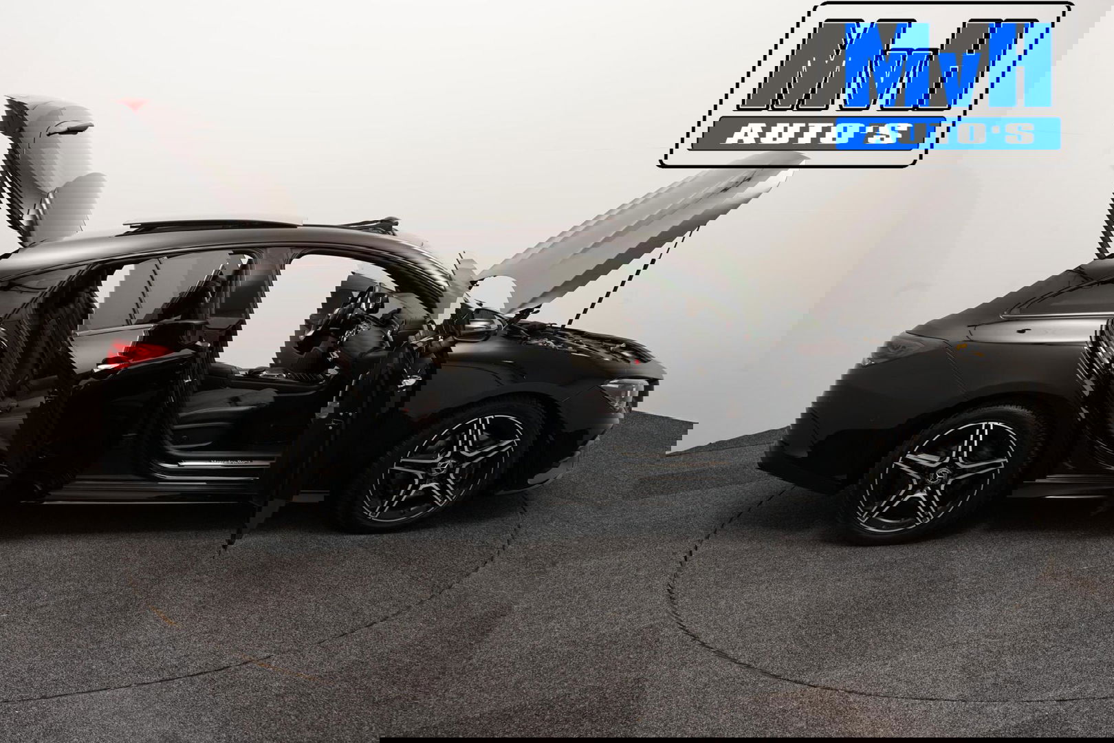 Mercedes-Benz CLA Shooting Brake 200 Business Solution AMG