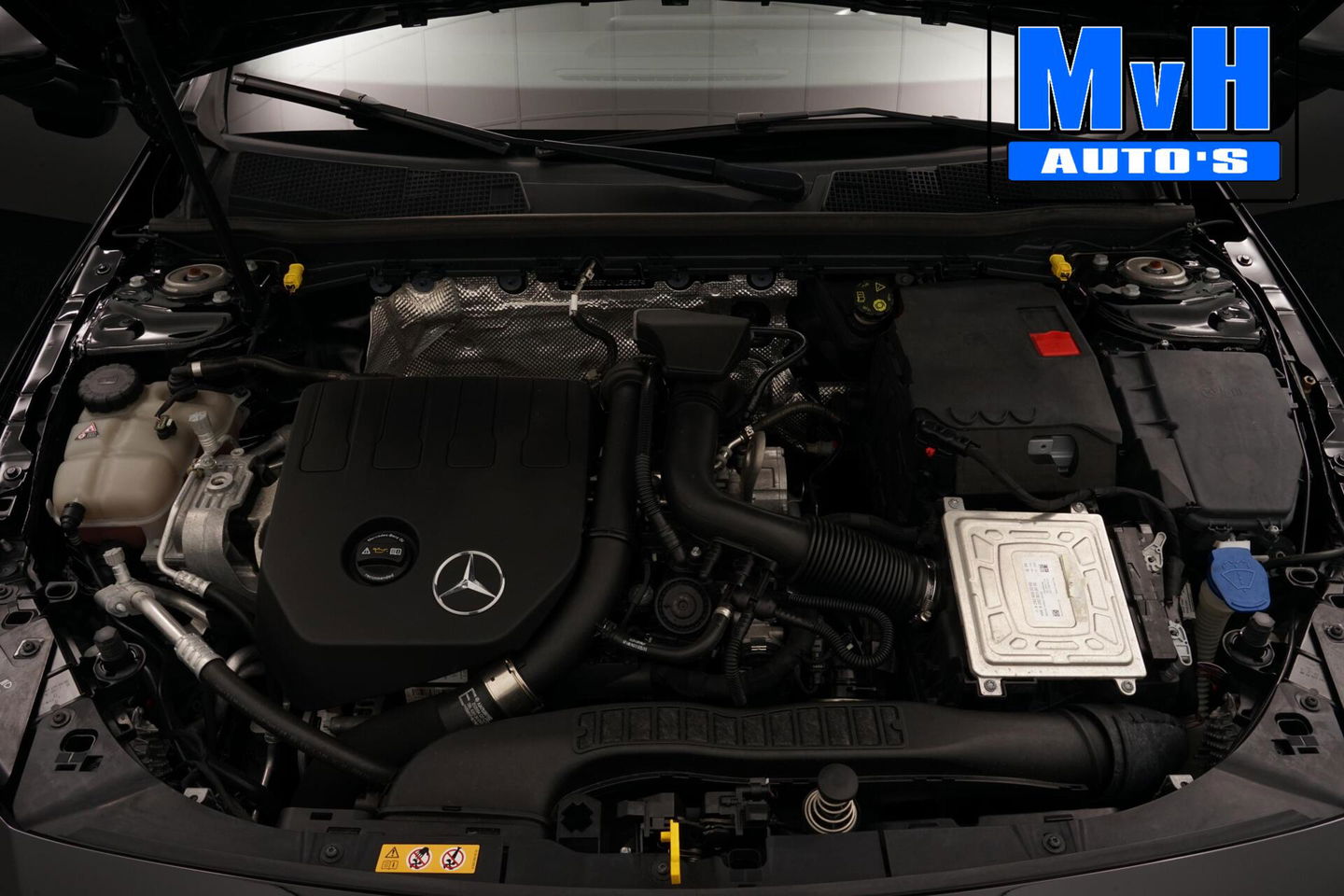 Mercedes-Benz CLA Shooting Brake 200 Business Solution AMG