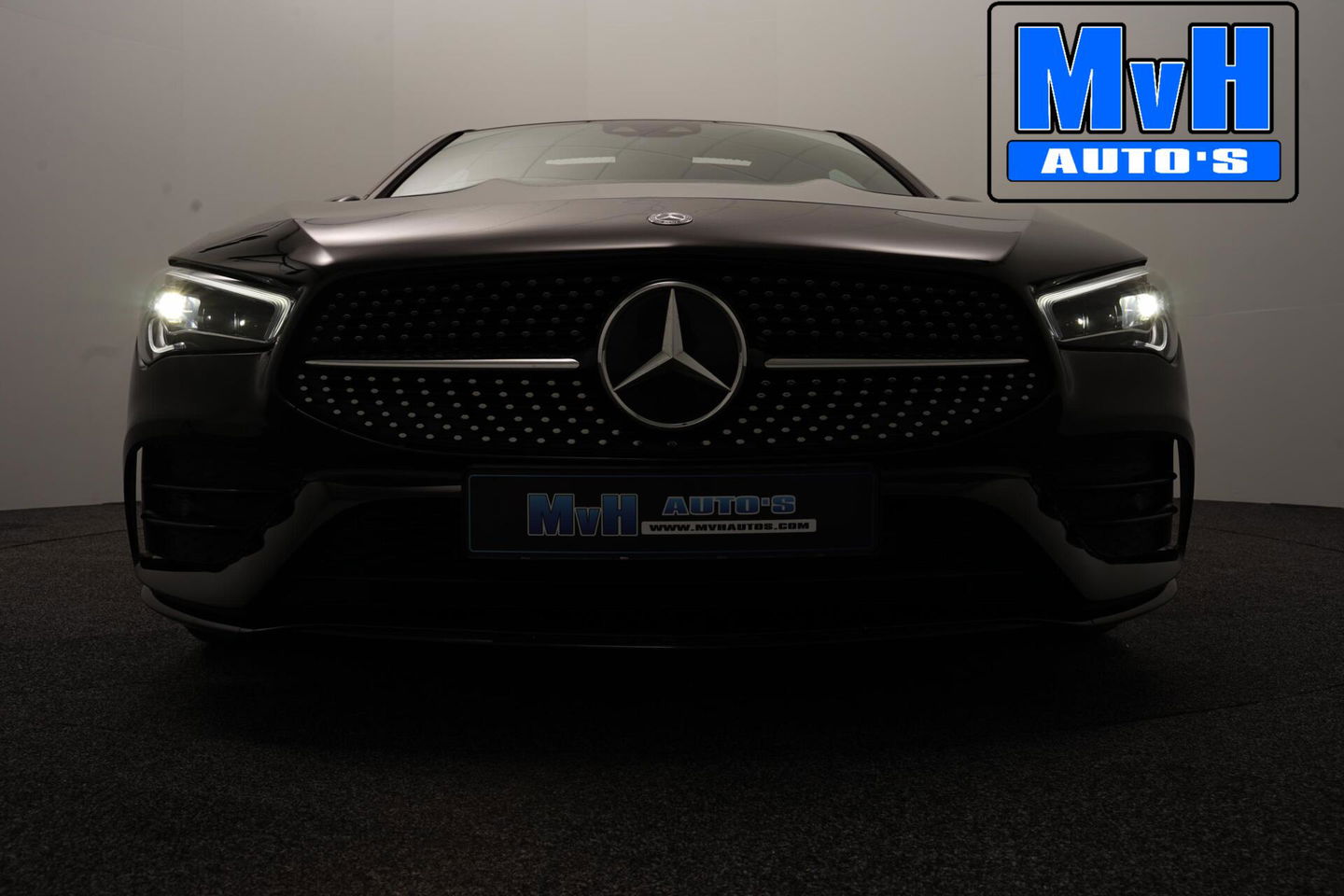 Mercedes-Benz CLA Shooting Brake 200 Business Solution AMG