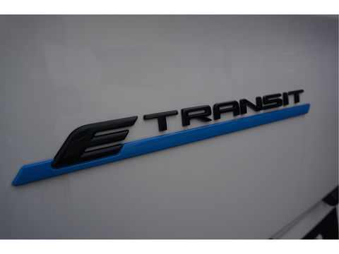 Ford Transit Custom Trend Elek. 64KWH 218PK Trend AUT BPM VRIJ!! Apple CP / Android A, LED, 2300KG Trekgewicht NR. EC04