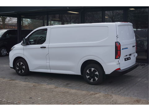 Ford Transit Custom Trend Elek. 64KWH 218PK Trend AUT BPM VRIJ!! Apple CP / Android A, LED, 2300KG Trekgewicht NR. EC03