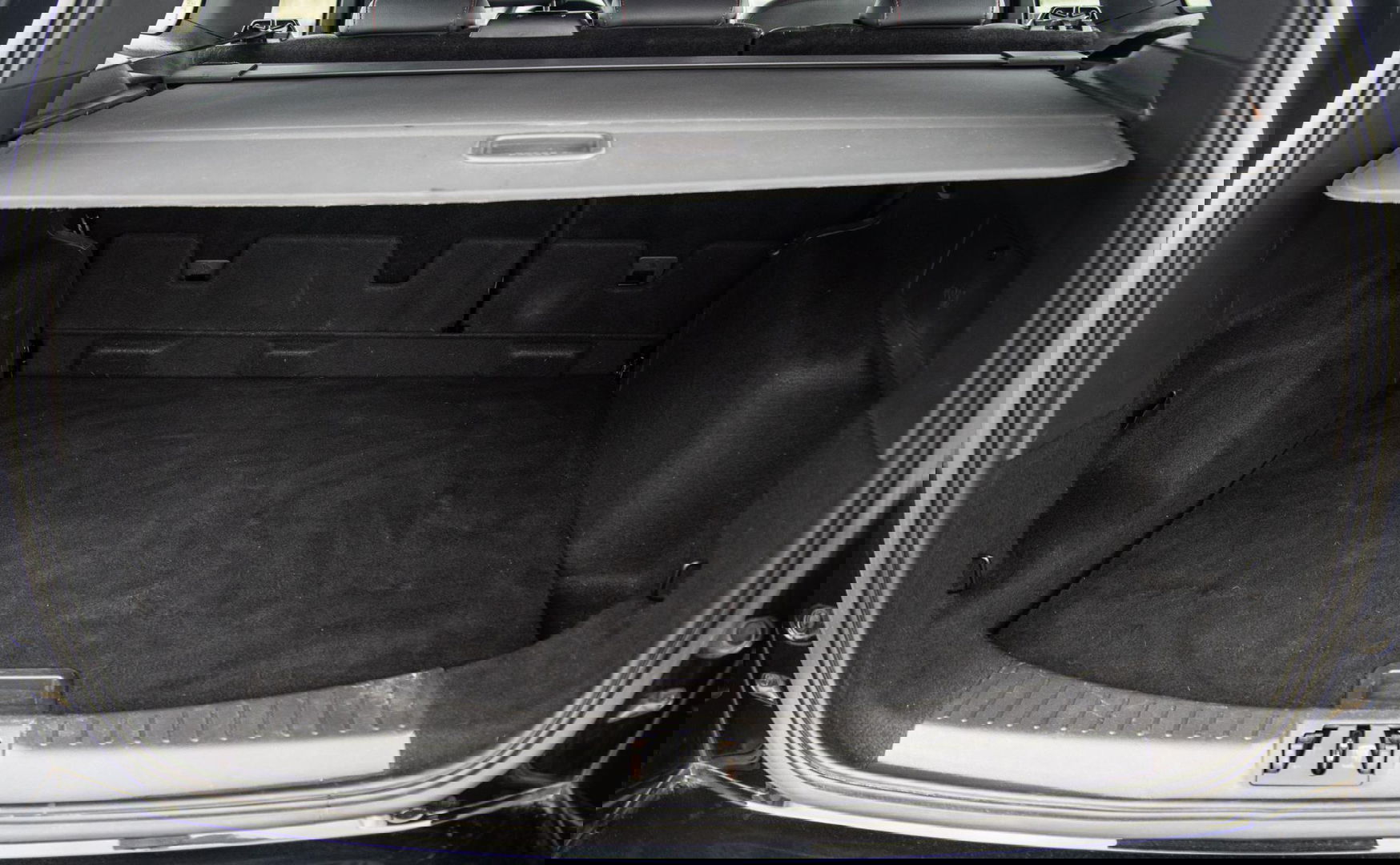 Ford Kuga 1.5 EcoBoost ST Line CAMERA / CARPLAY / TREKHAAK / 2000 KG / STOEVERWRMING / 150 PK