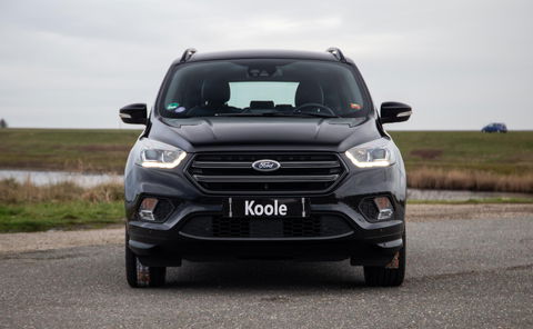 Ford Kuga 1.5 EcoBoost ST Line CAMERA / CARPLAY / TREKHAAK / 2000 KG / STOEVERWRMING / 150 PK