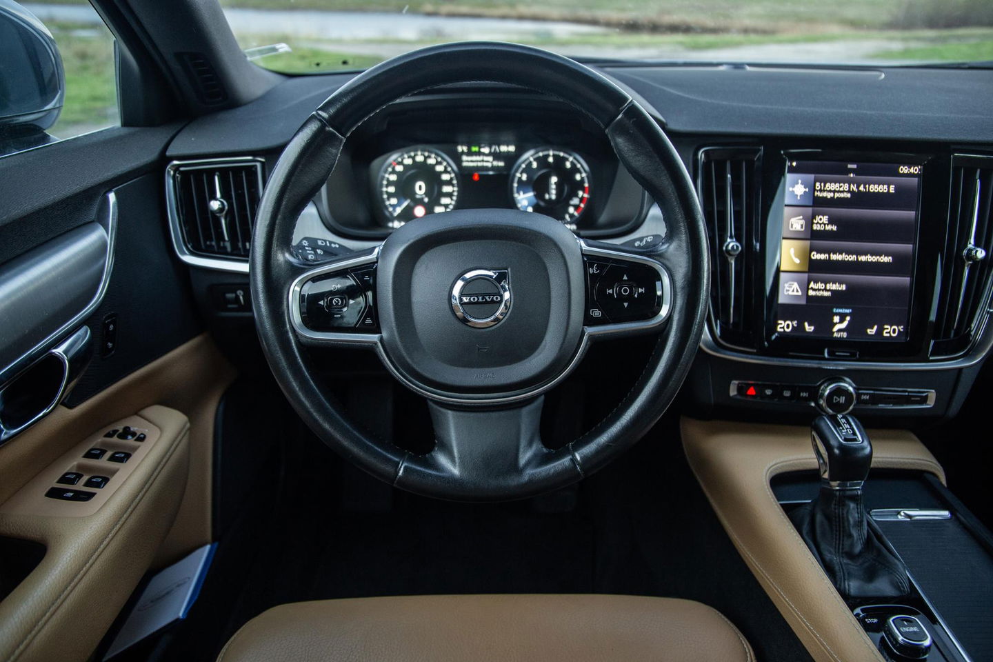 Volvo V90 2.0 T5 Momentum LEER / CARPLAY / ADAPTIVE CRUISE  / STOELVERWAMING / NAVI