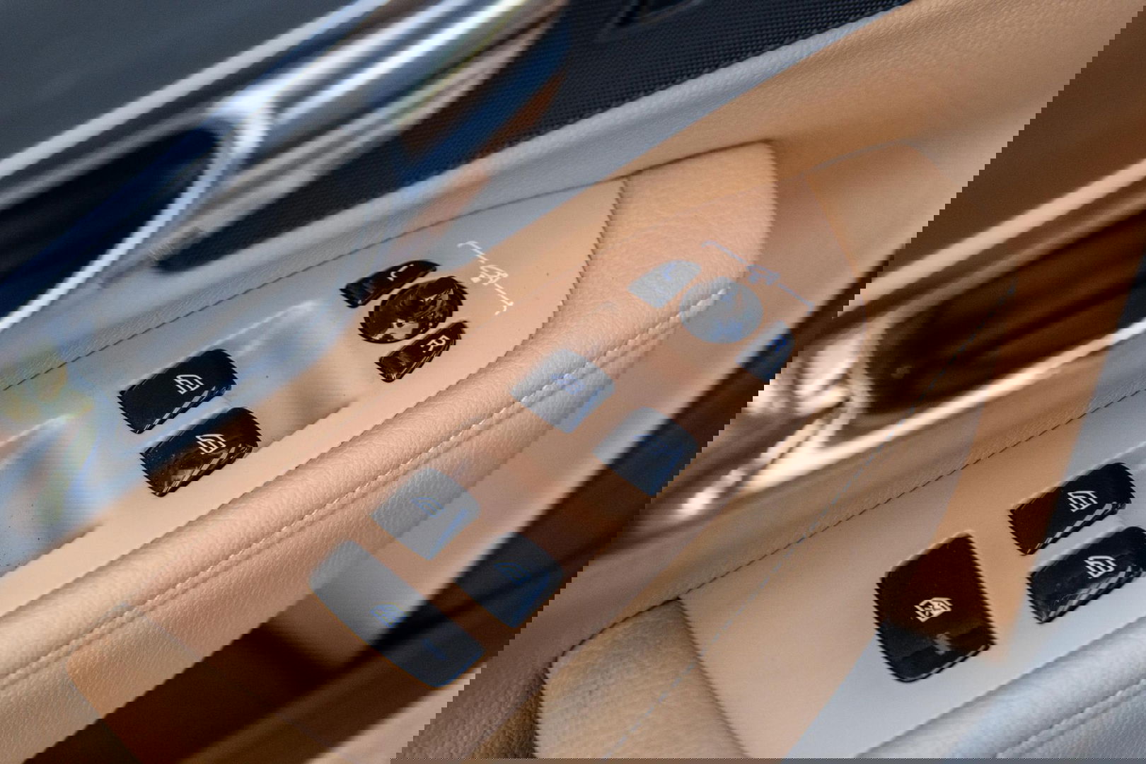 Volvo V90 2.0 T5 Momentum LEER / CARPLAY / ADAPTIVE CRUISE  / STOELVERWAMING / NAVI