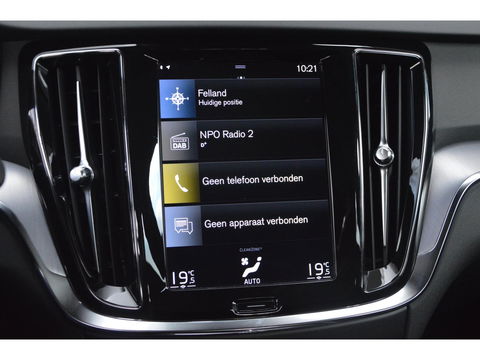 Volvo V60 B3 Business Pro | Adaptive Cruise | Camera | Apple CarPlay | Elektrische voorruit | BLIS |