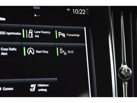 Volvo V60 B3 Business Pro | Adaptive Cruise | Camera | Apple CarPlay | Elektrische voorruit | BLIS |