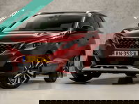 Peugeot 3008 - 1.2 PureTech GT Line (APPLE CARPLAY, GROOT NAVI, 360 CAMERA, LEDER, KEYLESS, SPORTSTOELEN, LED KOPLAMPEN, GETINT GLAS, ZWART HEMEL, NIEUWSTAAT)