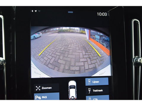 Volvo XC40 T4 Recharge Inscription| Stoel + Stuur Verwarmd | Trekhaak | Camera | Apple CarPlay | BLIS |