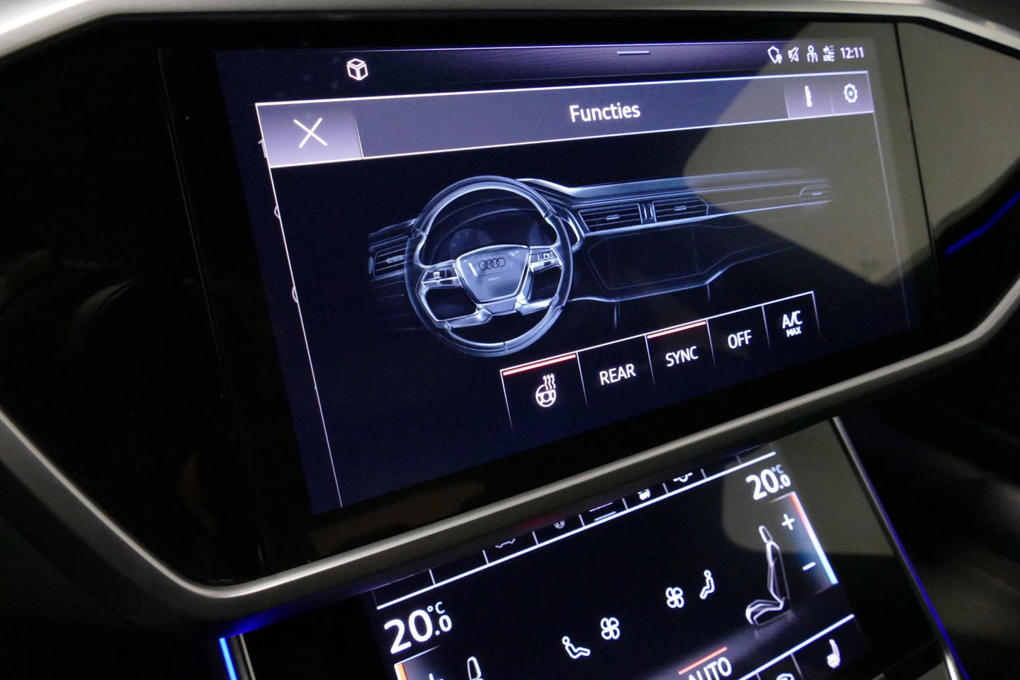 Audi A6 Avant 55 TFSI e quattro S Competition / S-Line / S6 Diffuser / Maxton Design Bodykit V.2 / Panoramadak / Elektr. verstelbare voorstoelen (links met memory) / Matrix LED / Ambienteverlichting / Apple Carplay - Android Auto / Trekhaak (zwenkbaar) / Stoelver