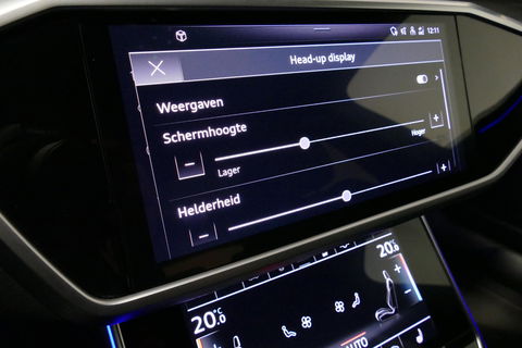 Audi A6 Avant 55 TFSI e quattro S Competition / S-Line / S6 Diffuser / Maxton Design Bodykit V.2 / Panoramadak / Elektr. verstelbare voorstoelen (links met memory) / Matrix LED / Ambienteverlichting / Apple Carplay - Android Auto / Trekhaak (zwenkbaar) / Stoelver