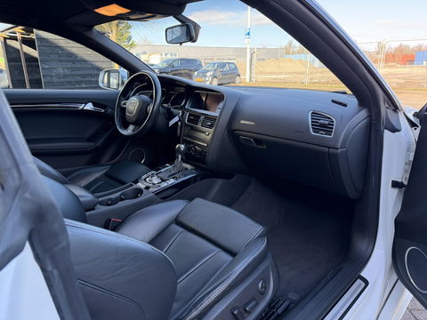 Audi RS5 A5 Coupé 4.2 FSI quattro