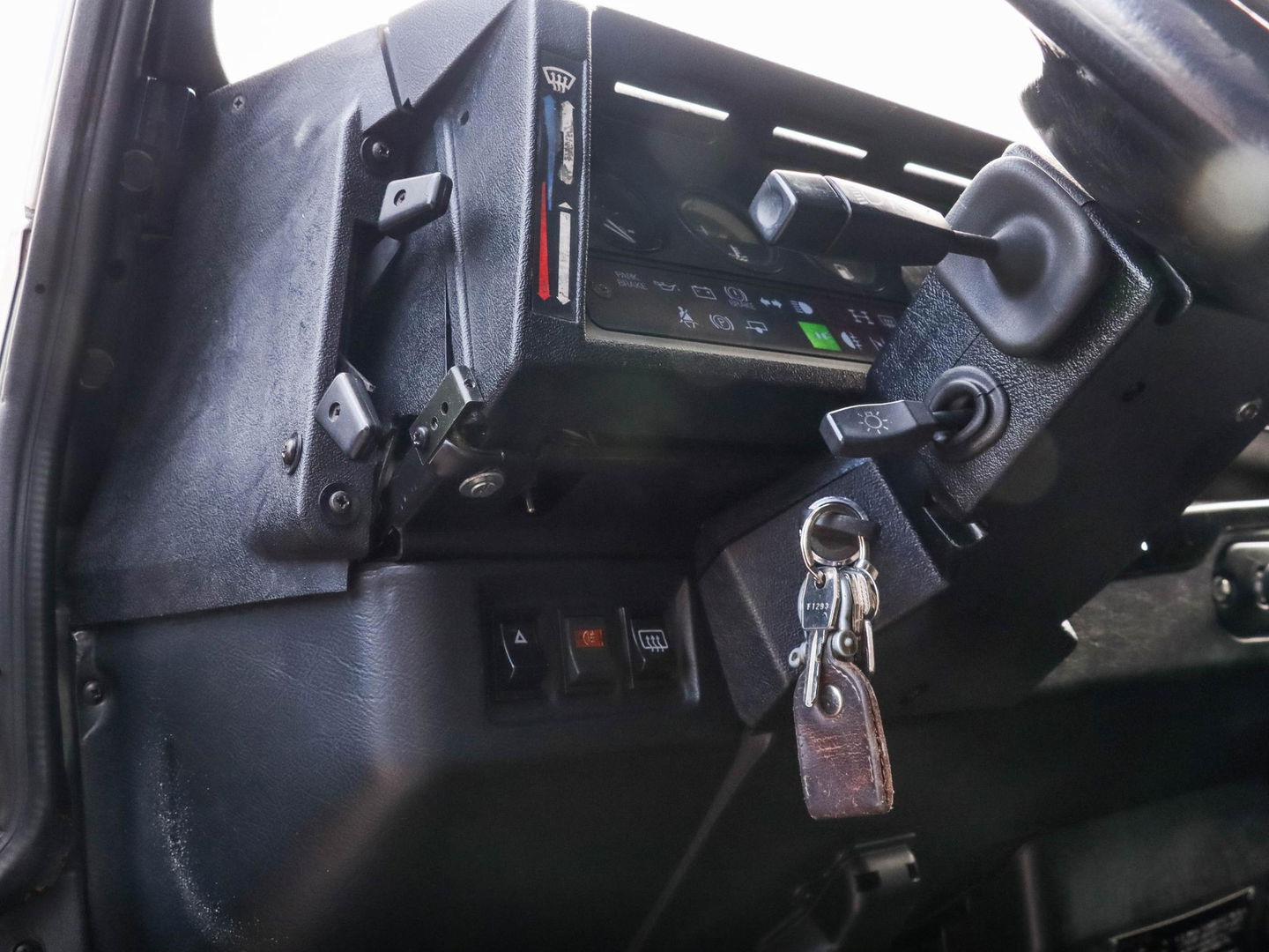 Land Rover Defender 90 2.0 MPI