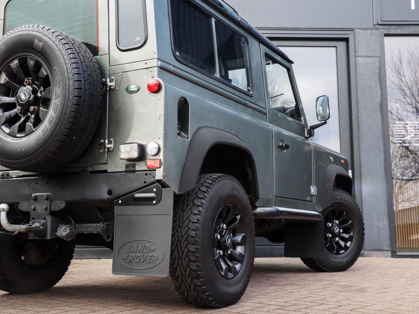 Land Rover Defender 90 2.0 MPI
