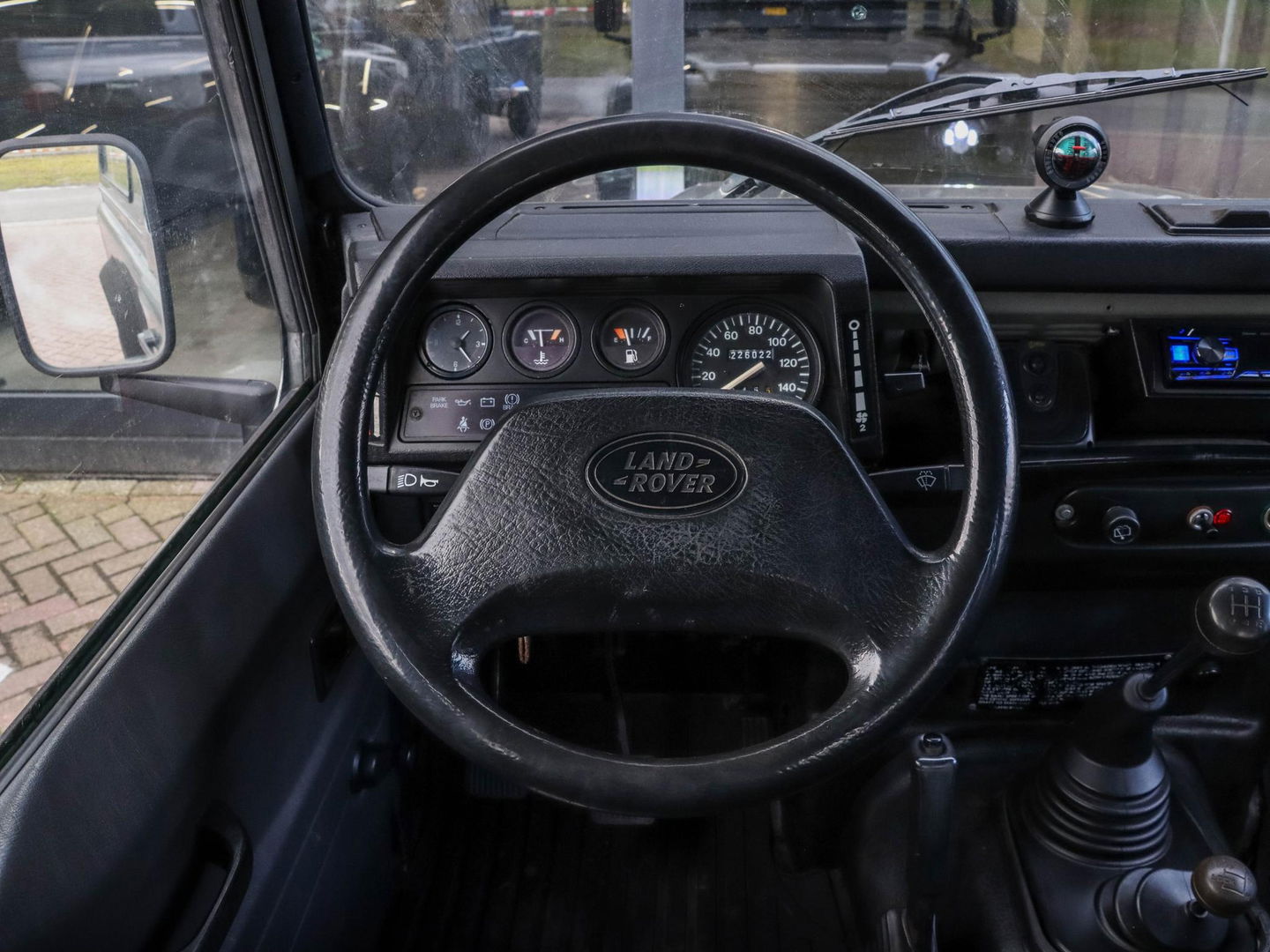 Land Rover Defender 90 2.0 MPI