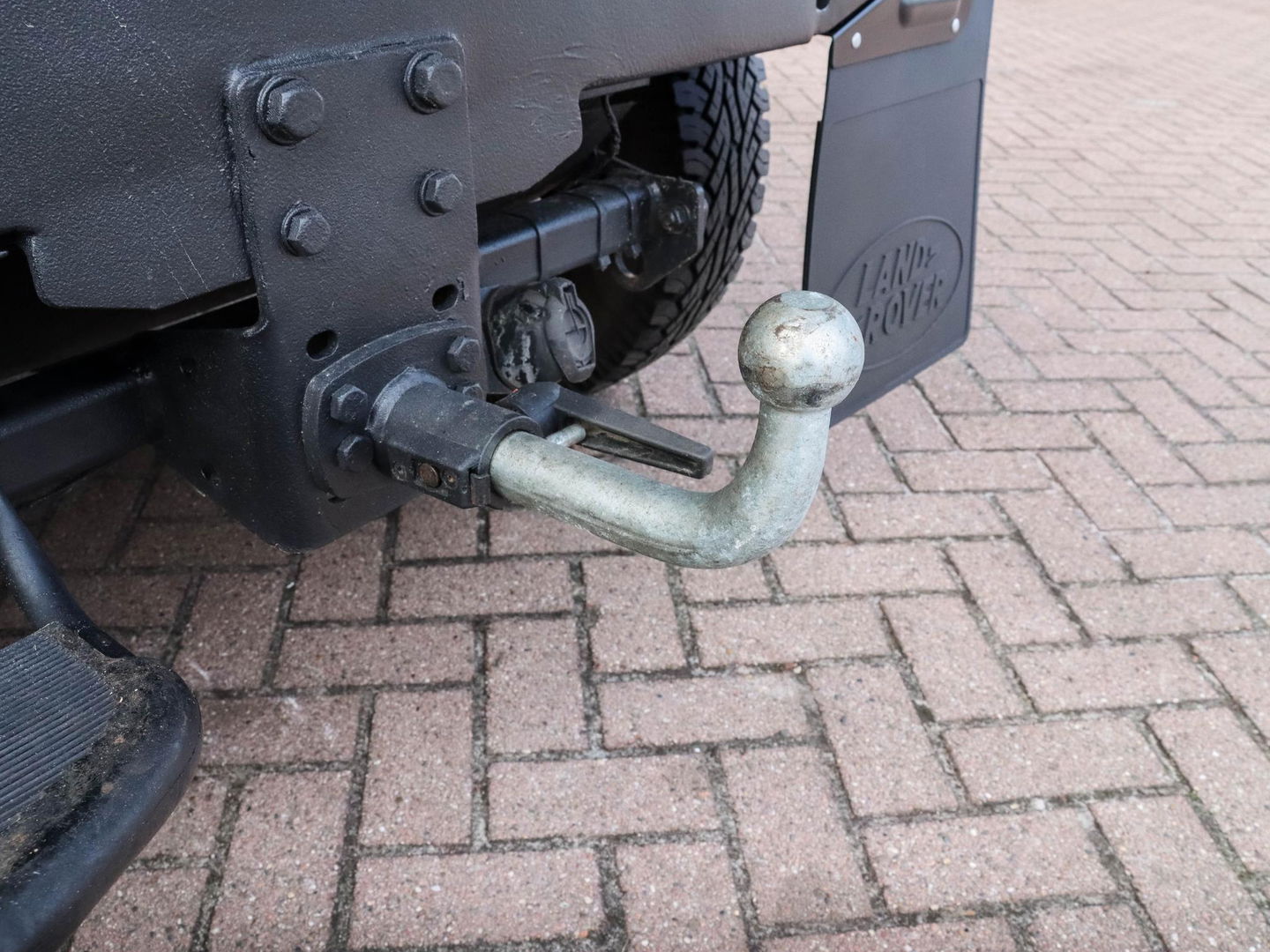 Land Rover Defender 90 2.0 MPI