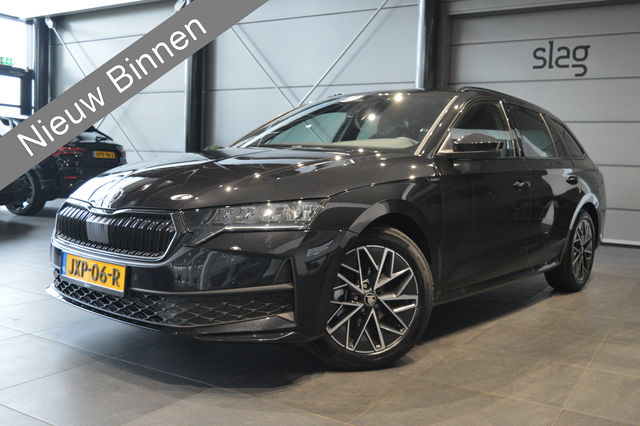 Škoda Octavia - Combi 2.0 TDI Sportline navi camera led trekhaak 150 pk !!