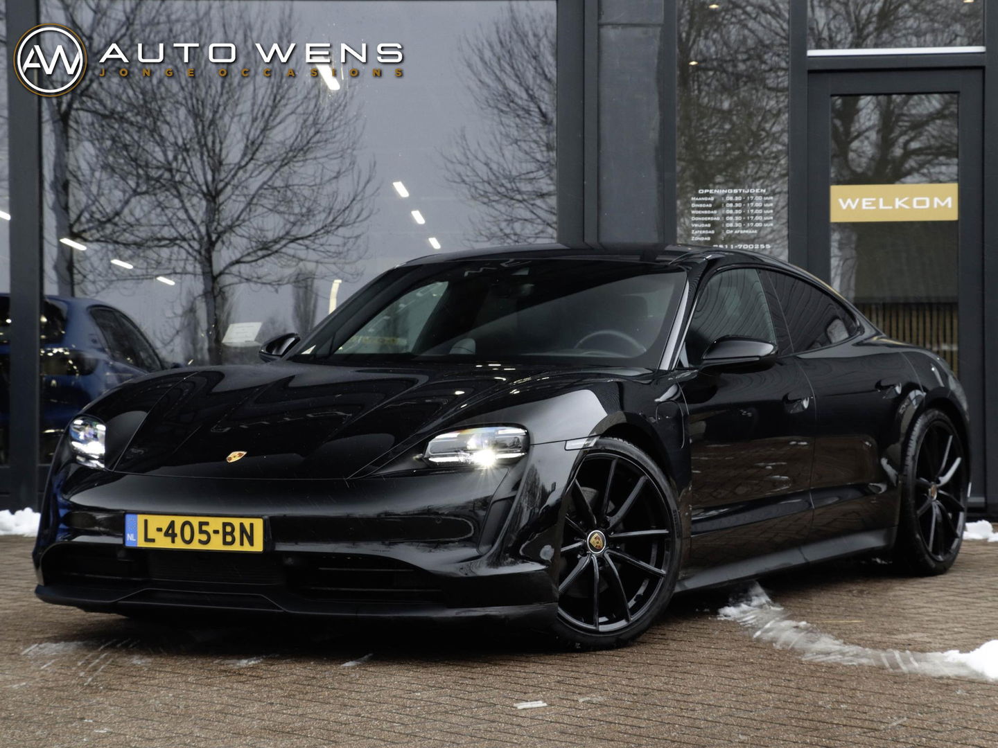 Porsche Taycan Performance 84 kWh 21'' Sport Chrono Panodak Sportstoelen Warmtepomp