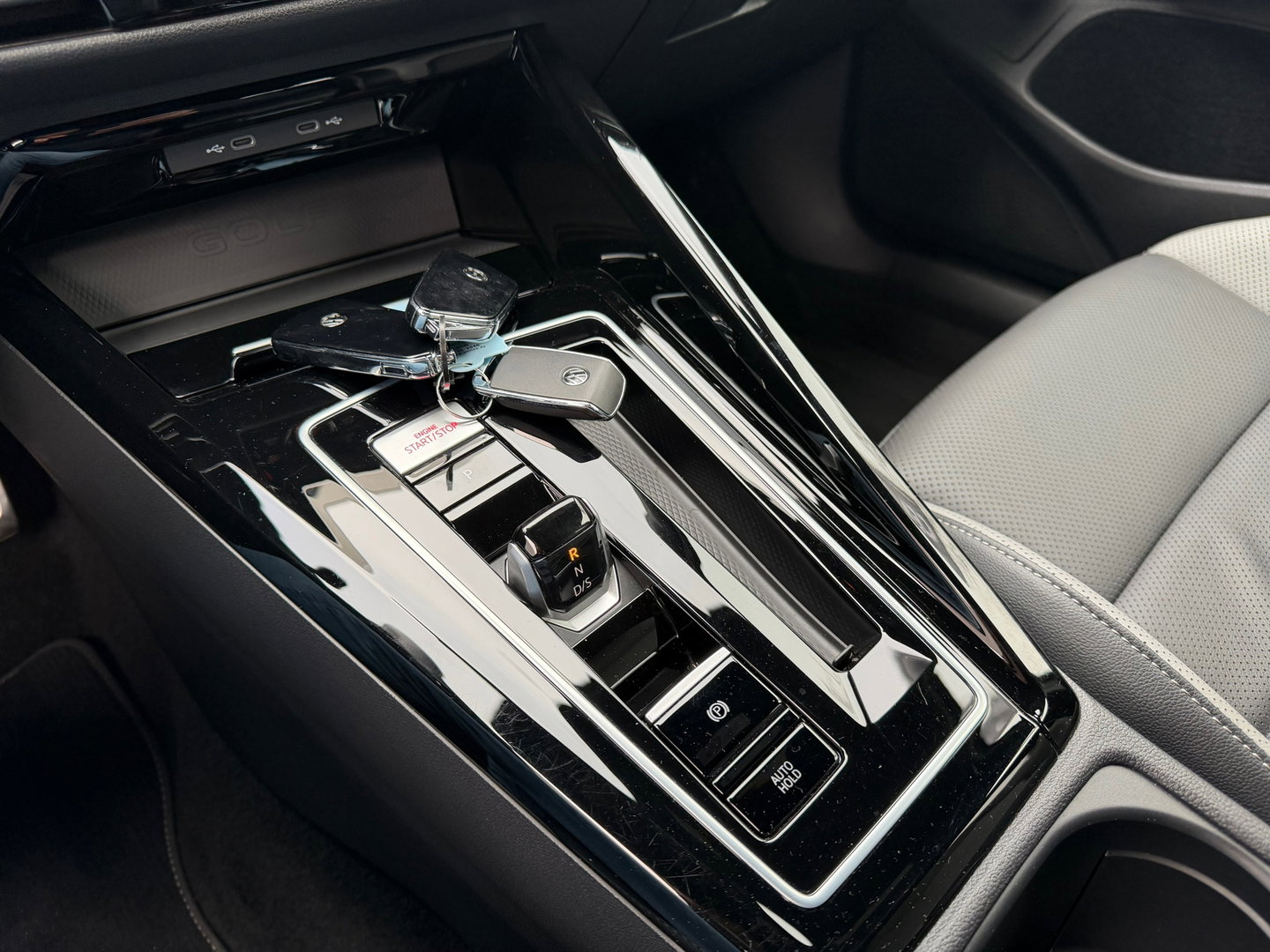 Volkswagen Golf 1.4 eHybrid GTE 245PK|Leder|Memory|Carplay|ACC|Stoel-Koeling/verwarming|Keyless|Camera