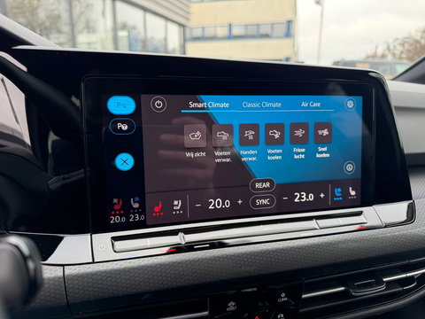 Volkswagen Golf 1.4 eHybrid GTE 245PK|Leder|Memory|Carplay|ACC|Stoel-Koeling/verwarming|Keyless|Camera