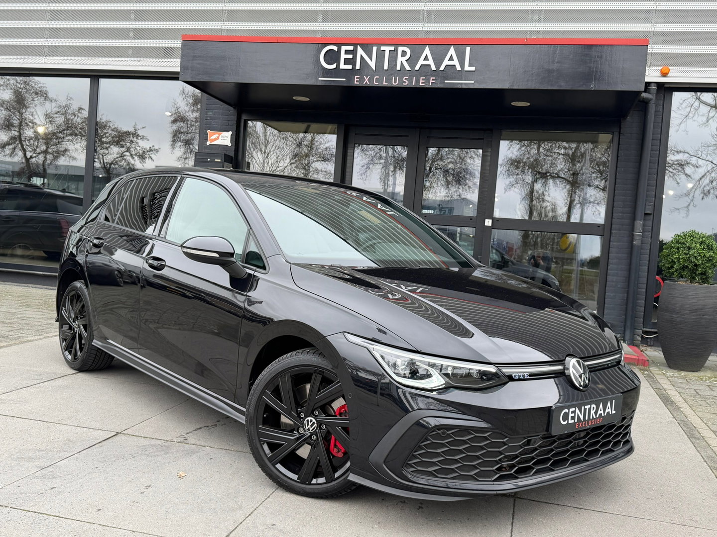 Volkswagen Golf 1.4 eHybrid GTE 245PK|Leder|Memory|Carplay|ACC|Stoel-Koeling/verwarming|Keyless|Camera