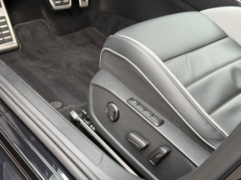 Volkswagen Golf 1.4 eHybrid GTE 245PK|Leder|Memory|Carplay|ACC|Stoel-Koeling/verwarming|Keyless|Camera