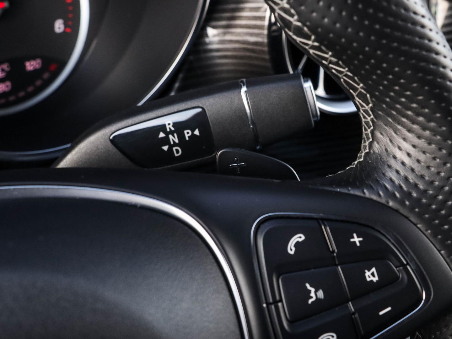 Mercedes-Benz V-Klasse 300d Extra Lang DC 5p Burmester | 2x schuifdeur | Leder | 240PK