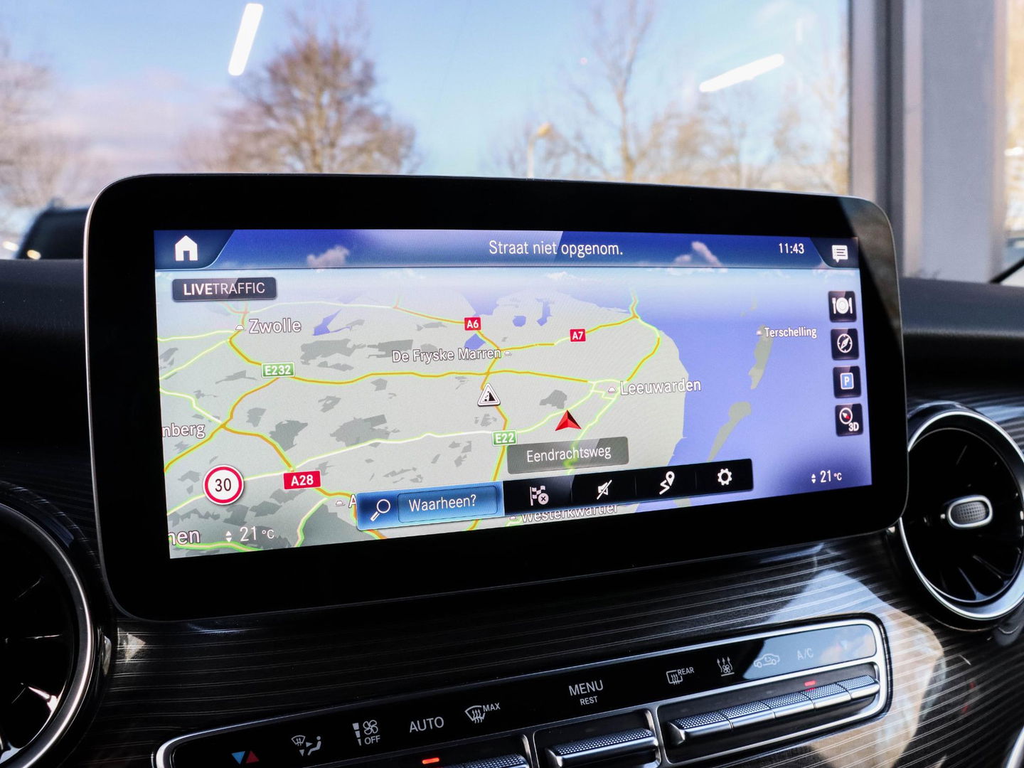 Mercedes-Benz V-Klasse 300d Extra Lang DC 5p Burmester | 2x schuifdeur | Leder | 240PK