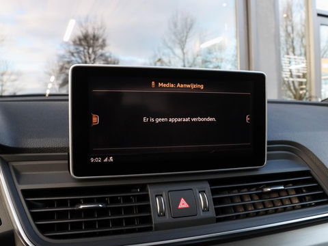 Audi Q5 55 TFSI e quattro Competition Panodak | Luchtvering | Trekhaak | Adaptive Cruise