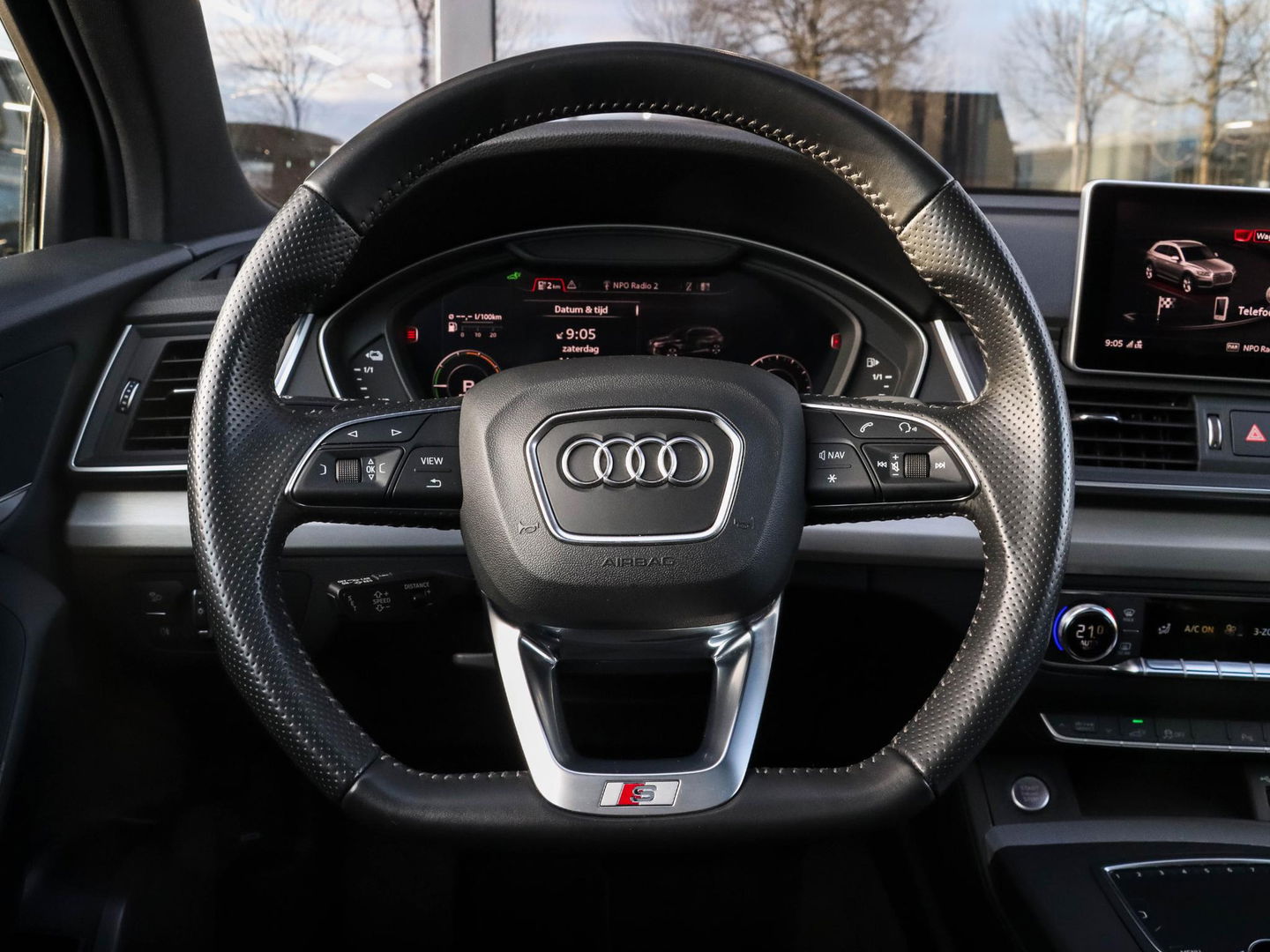 Audi Q5 55 TFSI e quattro Competition Panodak | Luchtvering | Trekhaak | Adaptive Cruise