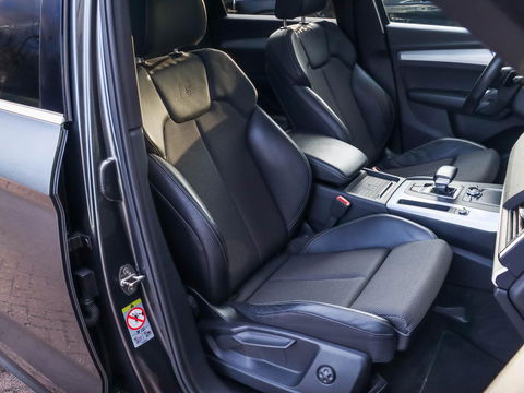 Audi Q5 55 TFSI e quattro Competition Panodak | Luchtvering | Trekhaak | Adaptive Cruise