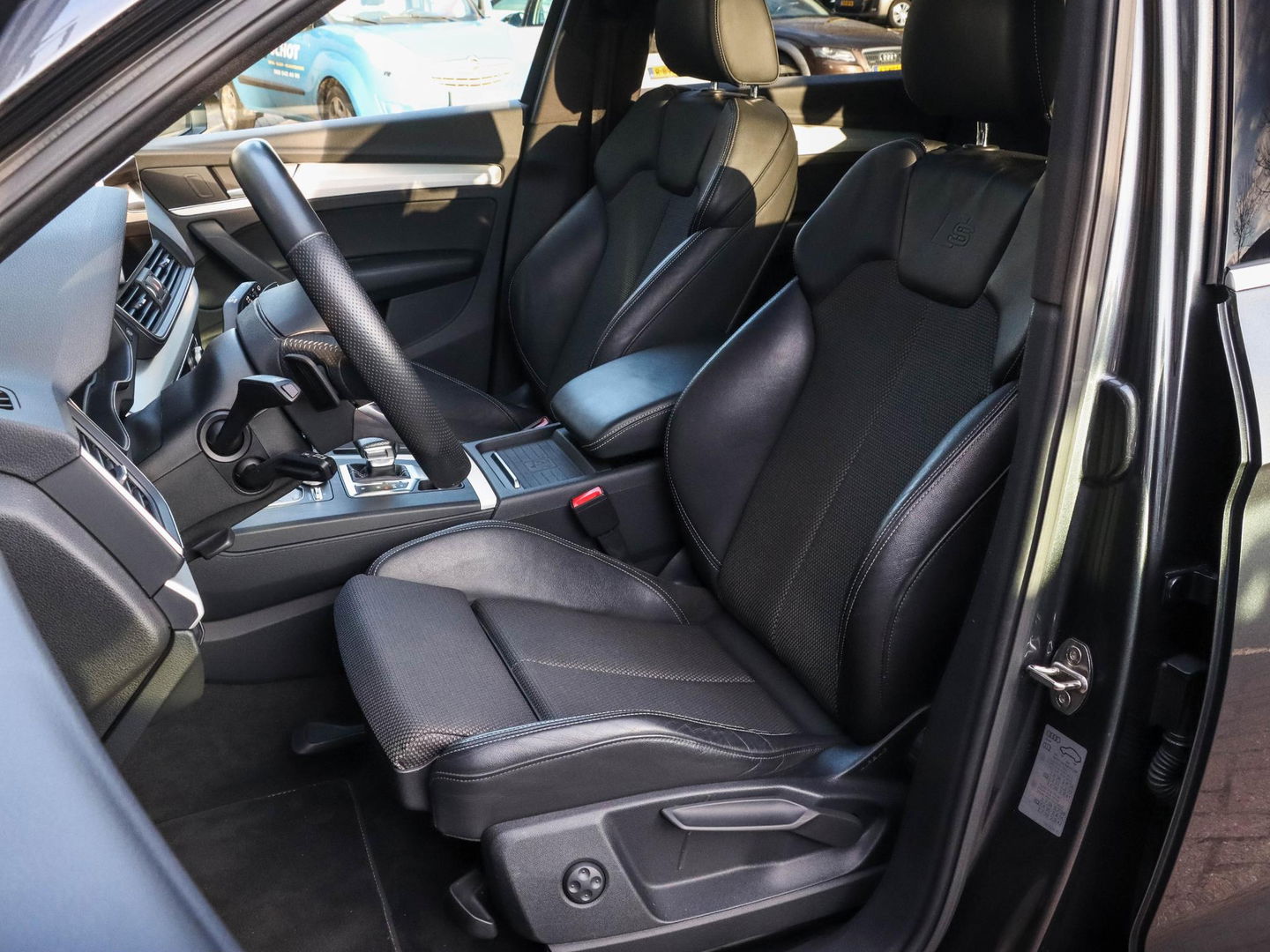 Audi Q5 55 TFSI e quattro Competition Panodak | Luchtvering | Trekhaak | Adaptive Cruise