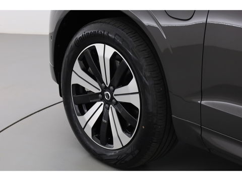 Volvo XC60 2.0 T6 Plug-in hybrid AWD Plus Dark | ACC | 360 Camera | Blis | elek. trekhaak | H&K Audio | Pano-dak |